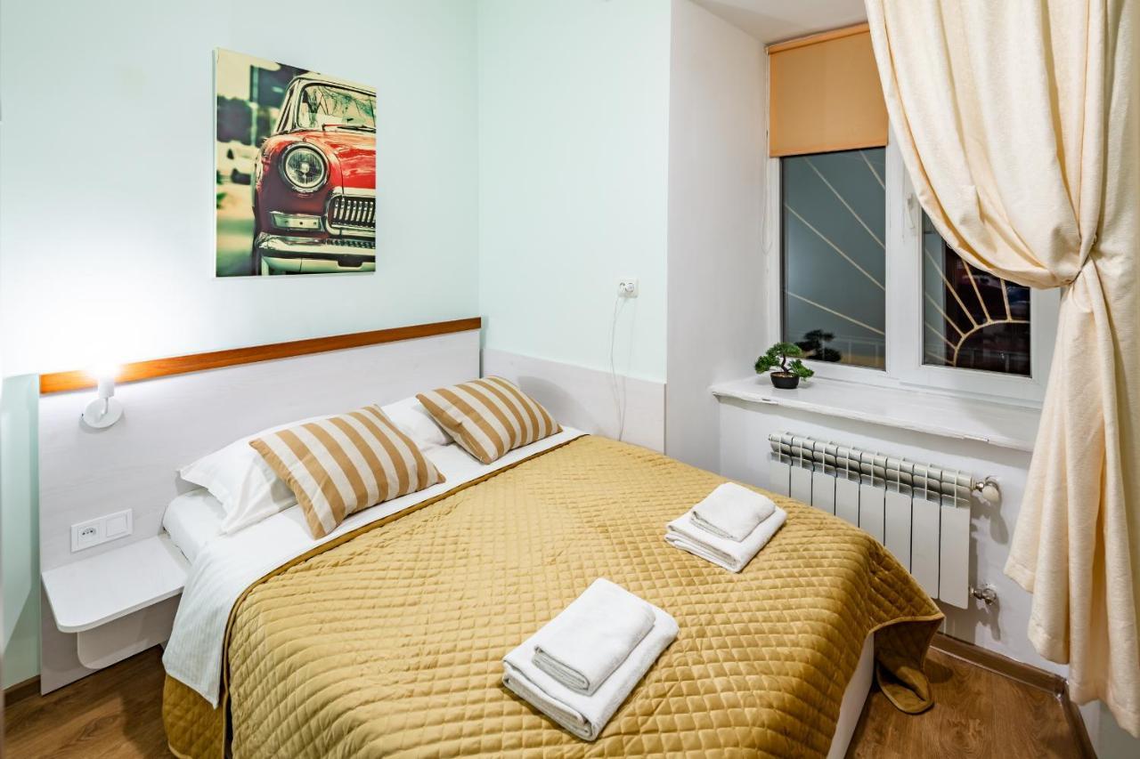 Rainbow Apartment Near Rynok Sq Λβιβ Εξωτερικό φωτογραφία